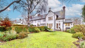 Photo 5- click for photo gallery